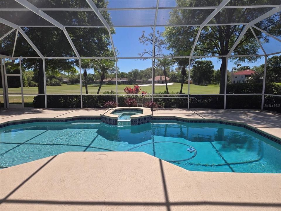 En Venta: $949,000 (4 camas, 3 baños, 3519 Pies cuadrados)