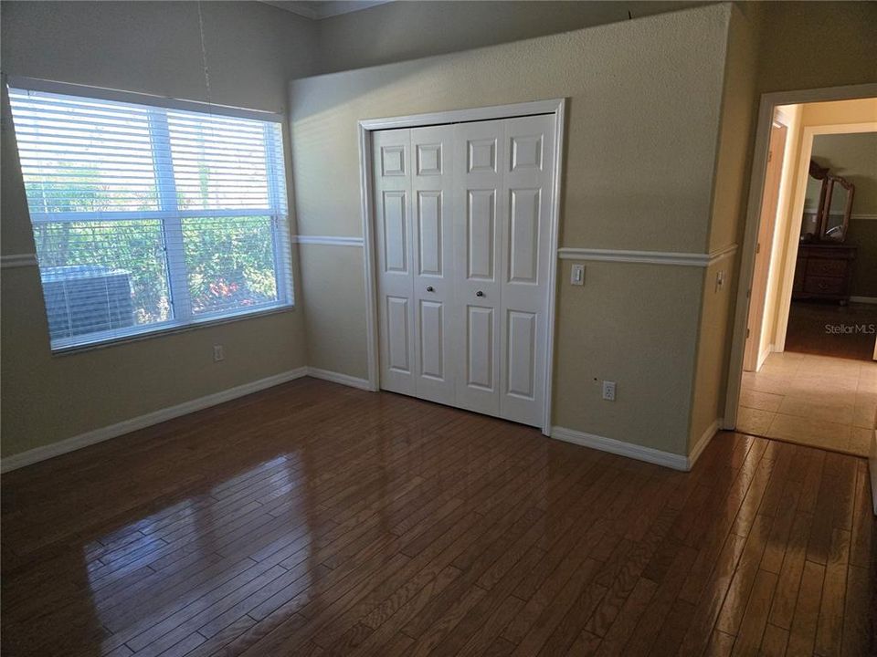 En Venta: $949,000 (4 camas, 3 baños, 3519 Pies cuadrados)