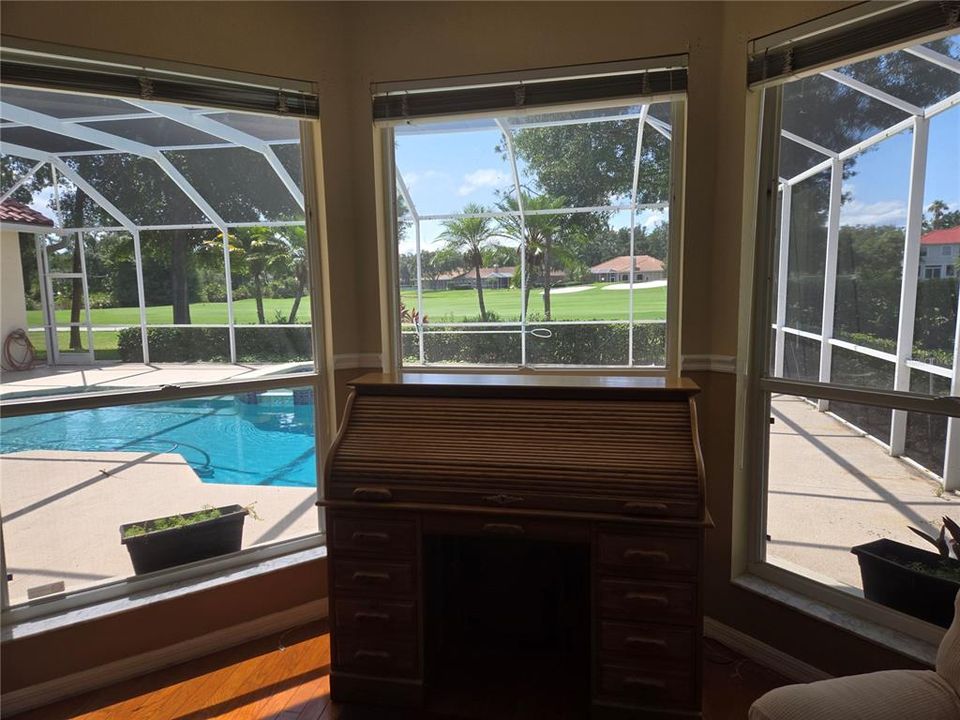 En Venta: $949,000 (4 camas, 3 baños, 3519 Pies cuadrados)