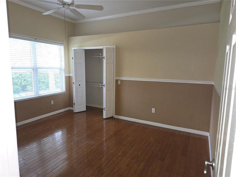 En Venta: $949,000 (4 camas, 3 baños, 3519 Pies cuadrados)