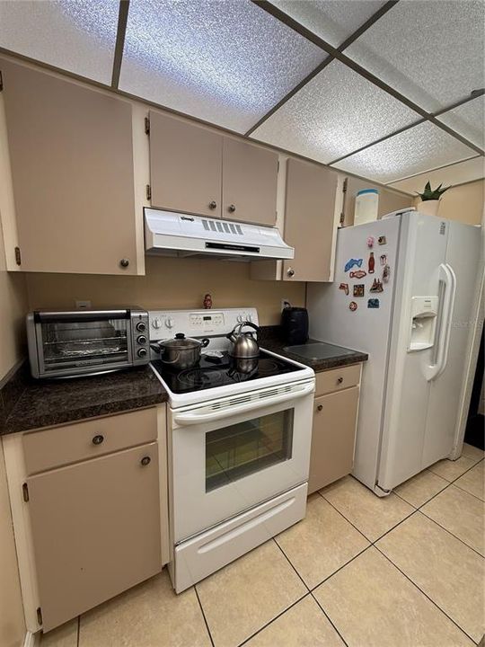 En Venta: $87,700 (1 camas, 1 baños, 974 Pies cuadrados)