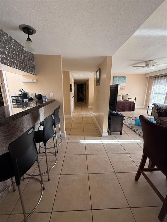 En Venta: $87,700 (1 camas, 1 baños, 974 Pies cuadrados)