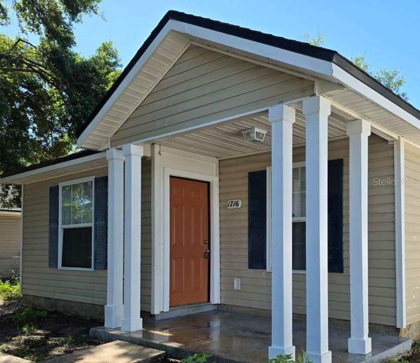 Recientemente alquilado: $1,399 (4 camas, 2 baños, 1235 Pies cuadrados)