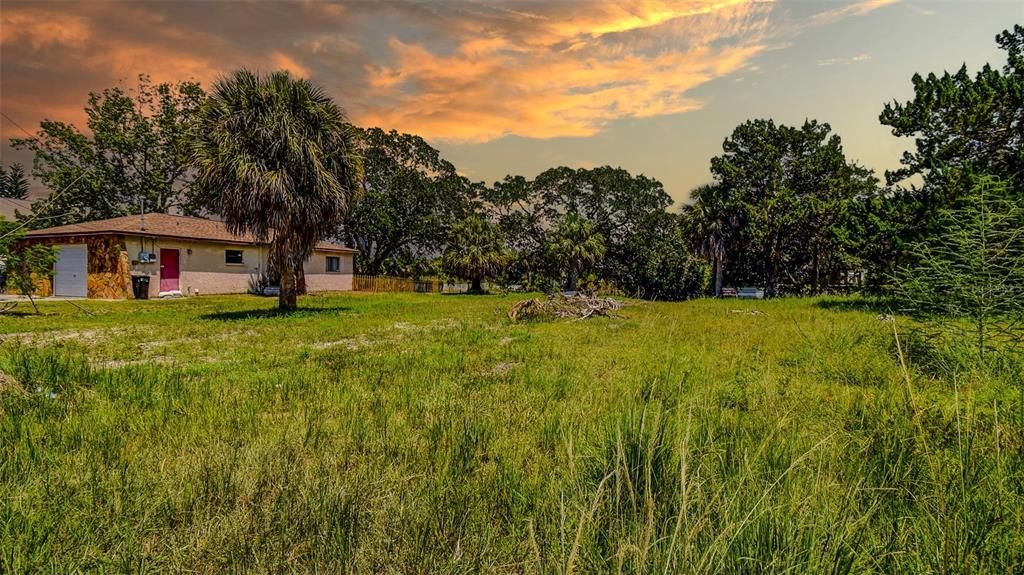 En Venta: $65,000 (0.11 acres)