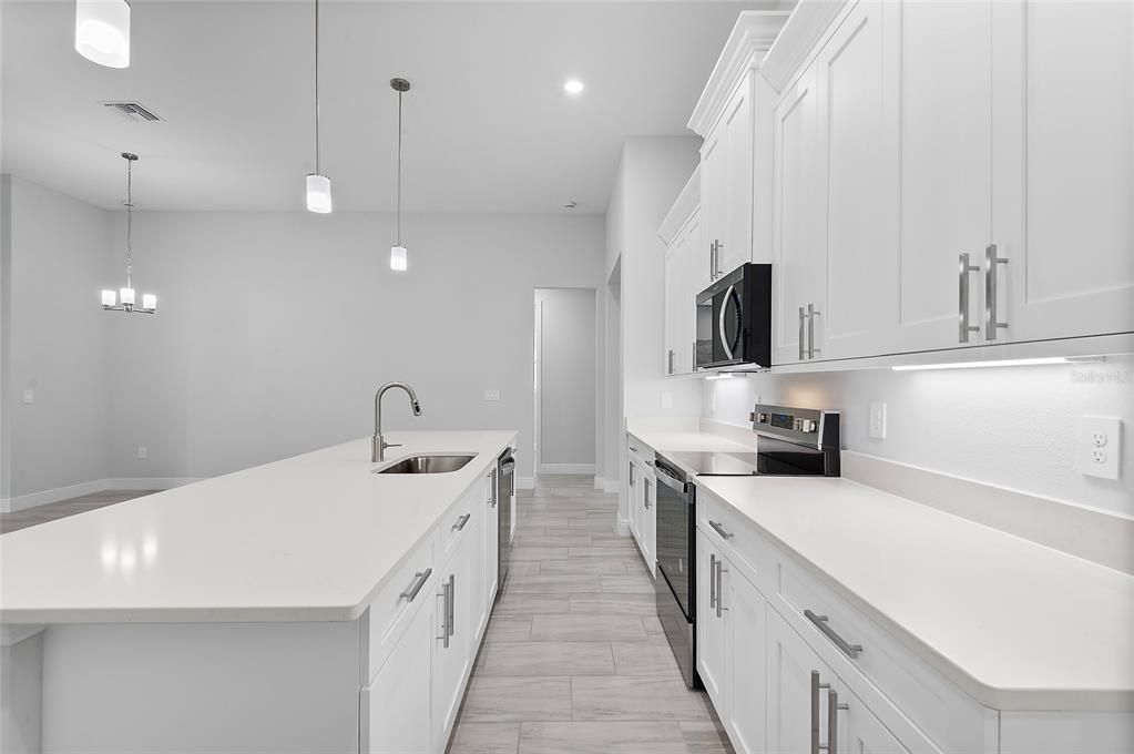 For Sale: $599,000 (4 beds, 2 baths, 2234 Square Feet)