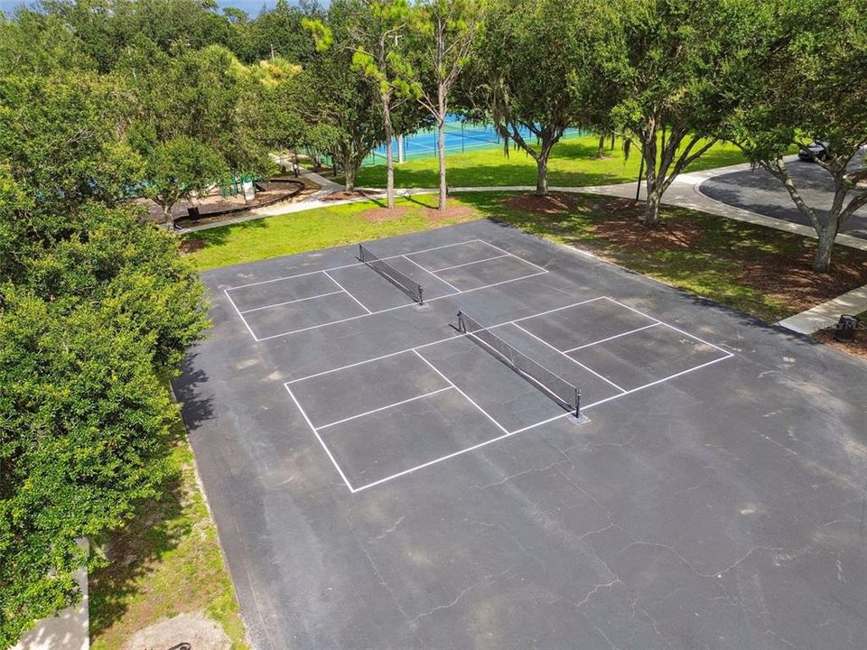 En Venta: $1,150,000 (4 camas, 4 baños, 5047 Pies cuadrados)