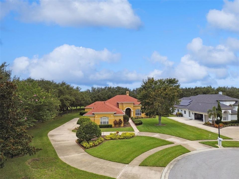 En Venta: $1,150,000 (4 camas, 4 baños, 5047 Pies cuadrados)