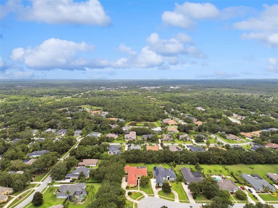 En Venta: $1,150,000 (4 camas, 4 baños, 5047 Pies cuadrados)