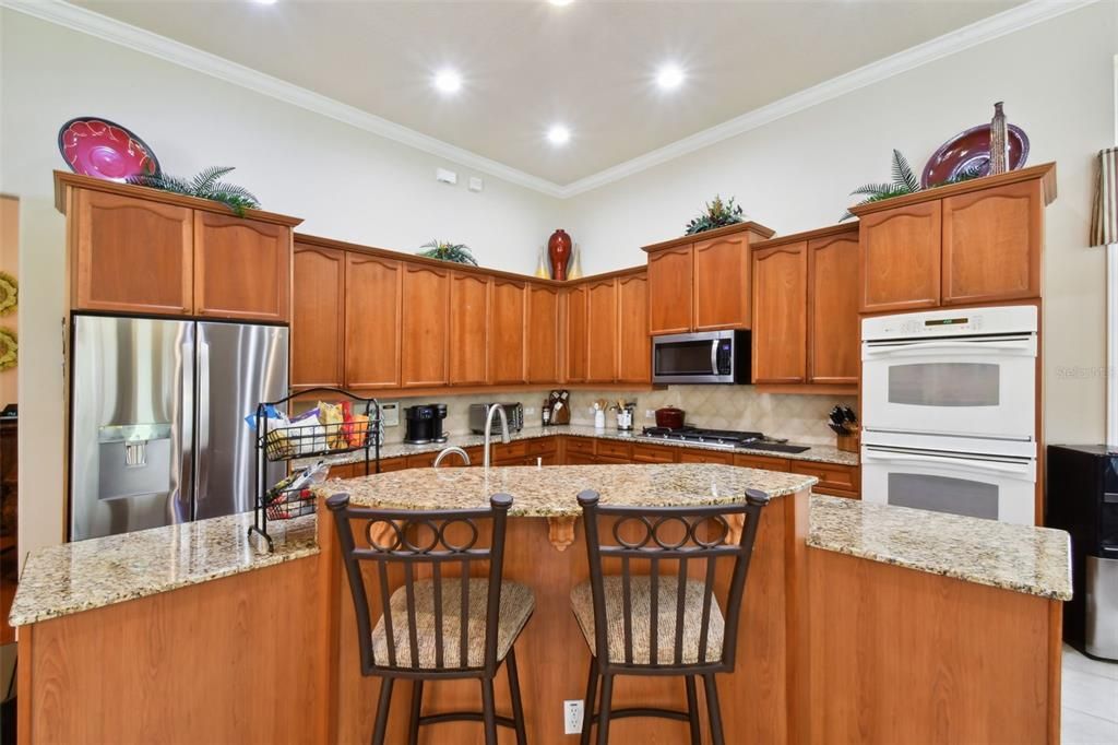 En Venta: $1,150,000 (4 camas, 4 baños, 5047 Pies cuadrados)