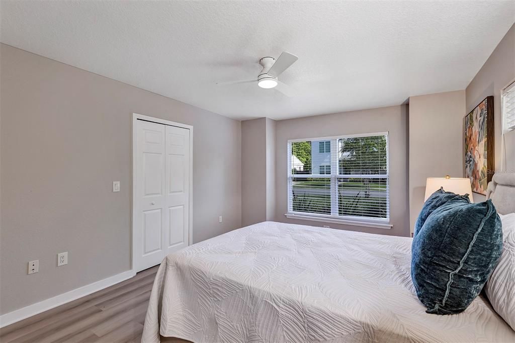 待售: $765,000 (4 贝兹, 2 浴室, 2013 平方英尺)