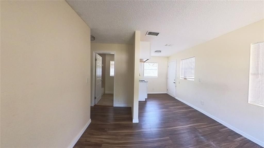 Activo con contrato: $169,900 (2 camas, 1 baños, 520 Pies cuadrados)