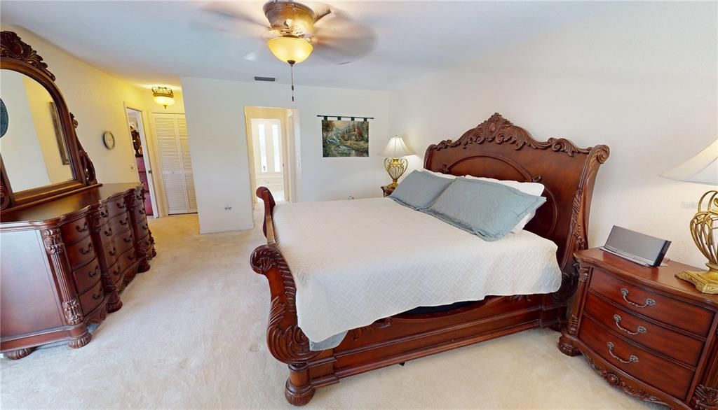 Active With Contract: $366,000 (3 beds, 2 baths, 2009 Square Feet)