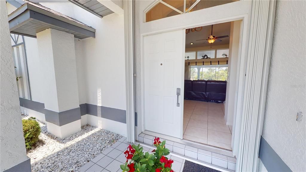 Active With Contract: $366,000 (3 beds, 2 baths, 2009 Square Feet)