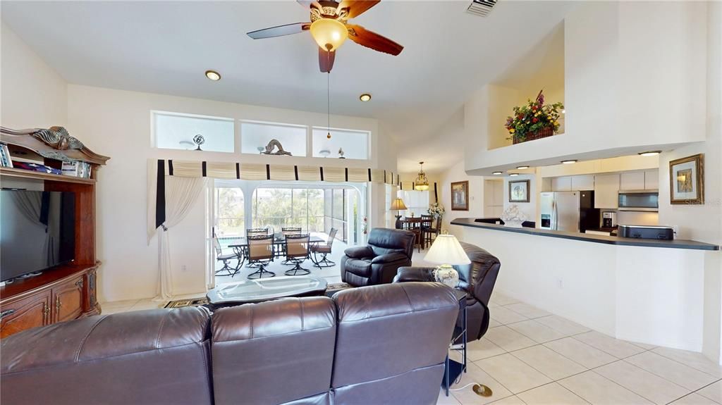 Active With Contract: $366,000 (3 beds, 2 baths, 2009 Square Feet)