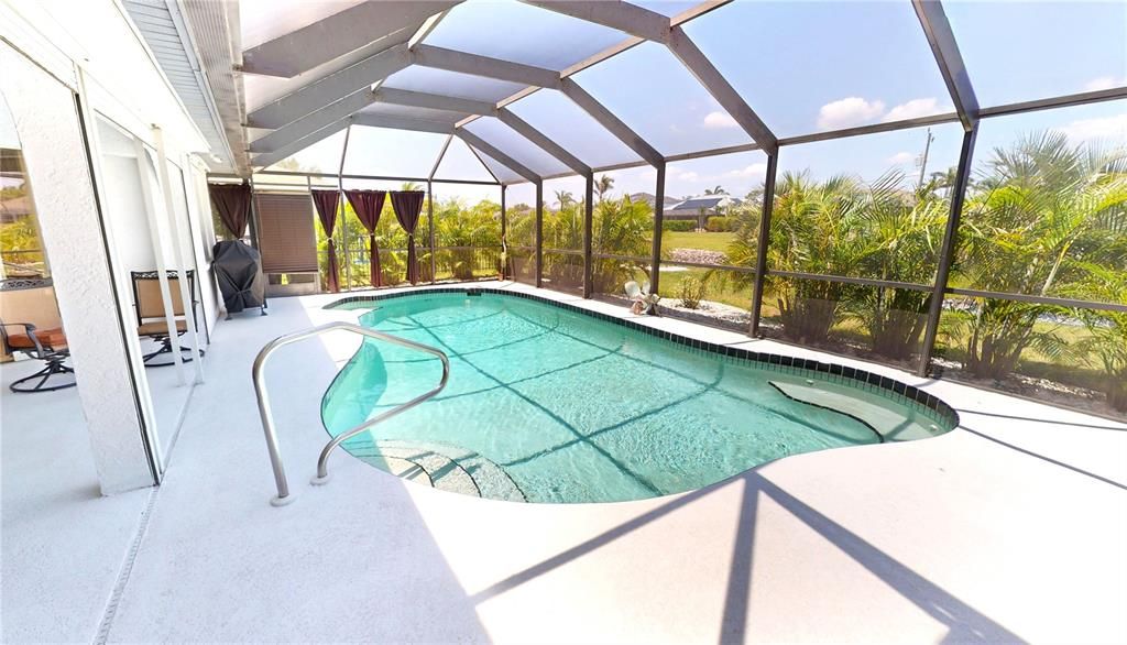 Active With Contract: $366,000 (3 beds, 2 baths, 2009 Square Feet)