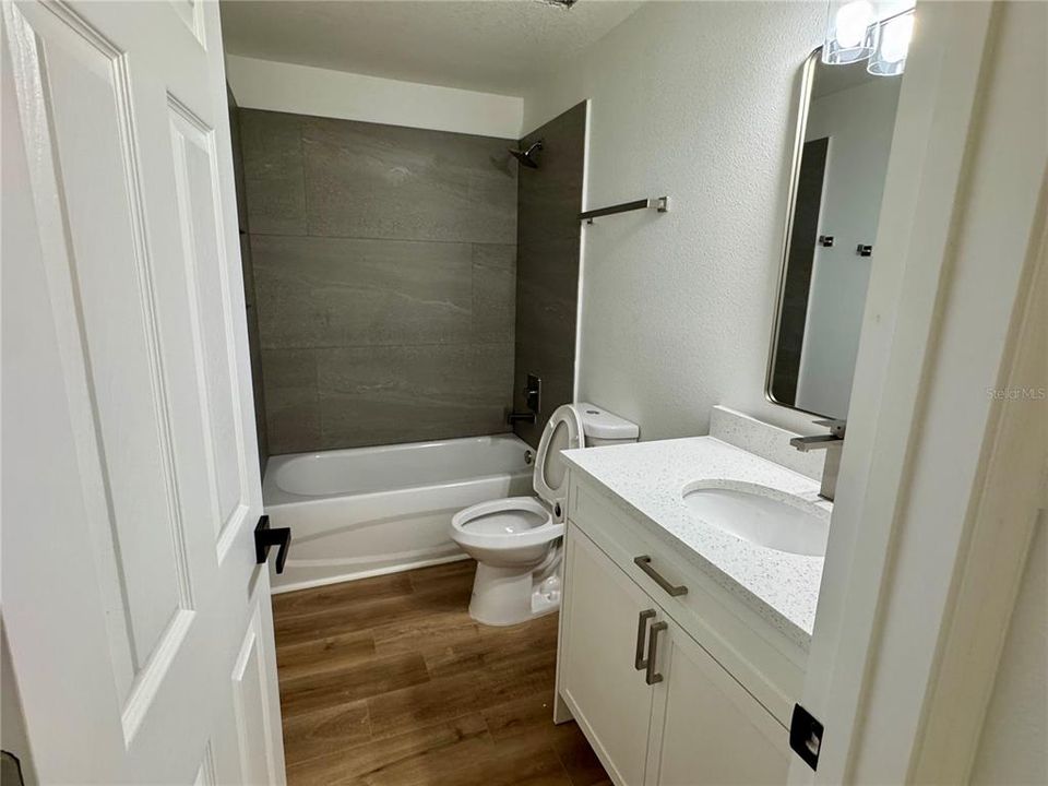 For Rent: $1,850 (3 beds, 2 baths, 1232 Square Feet)