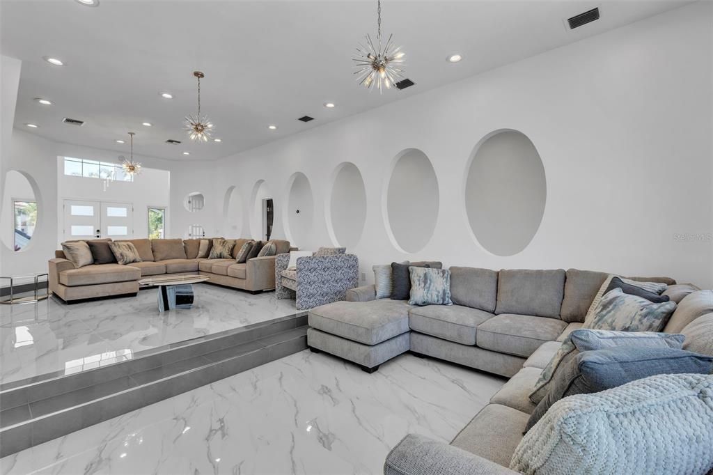 For Sale: $5,555,555 (6 beds, 6 baths, 6840 Square Feet)