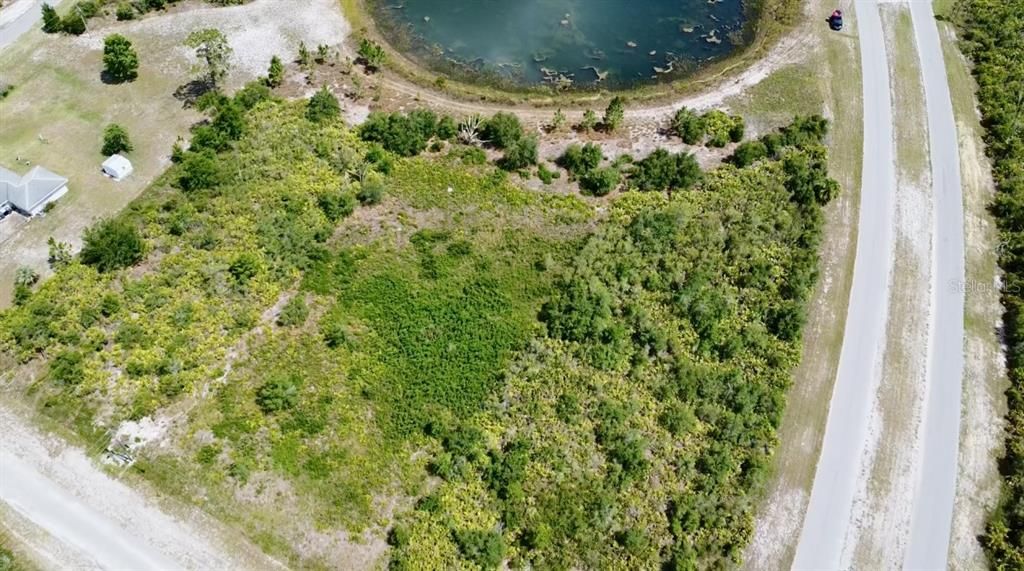 待售: $120,000 (0.99 acres)