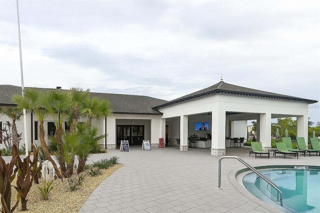 For Sale: $680,000 (5 beds, 5 baths, 2996 Square Feet)