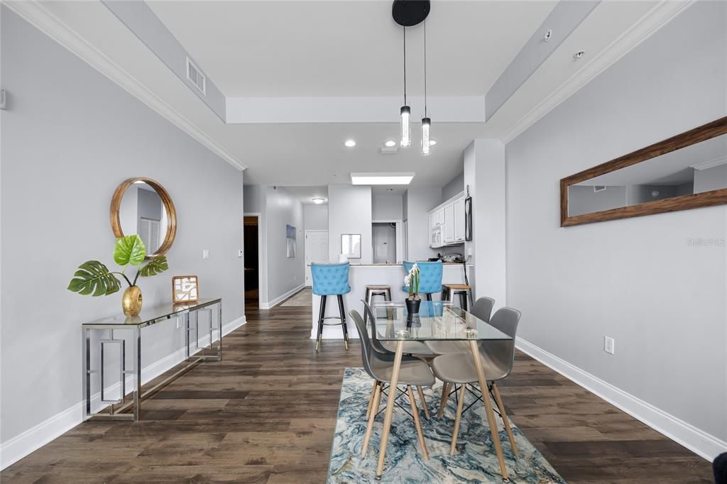 En Venta: $369,000 (2 camas, 2 baños, 1165 Pies cuadrados)