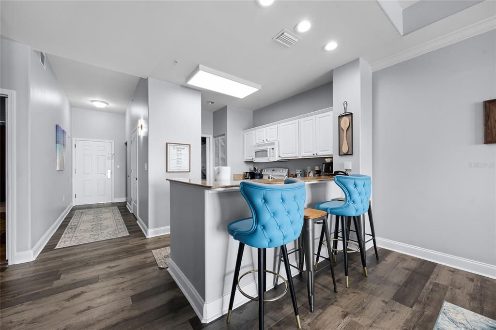 En Venta: $369,000 (2 camas, 2 baños, 1165 Pies cuadrados)