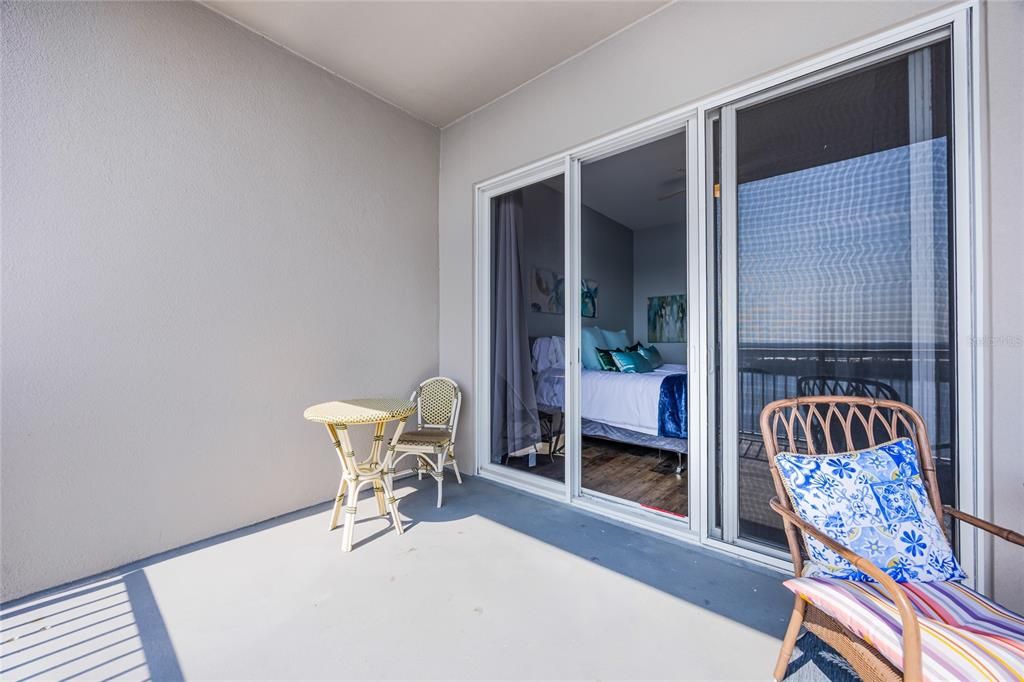 En Venta: $369,000 (2 camas, 2 baños, 1165 Pies cuadrados)