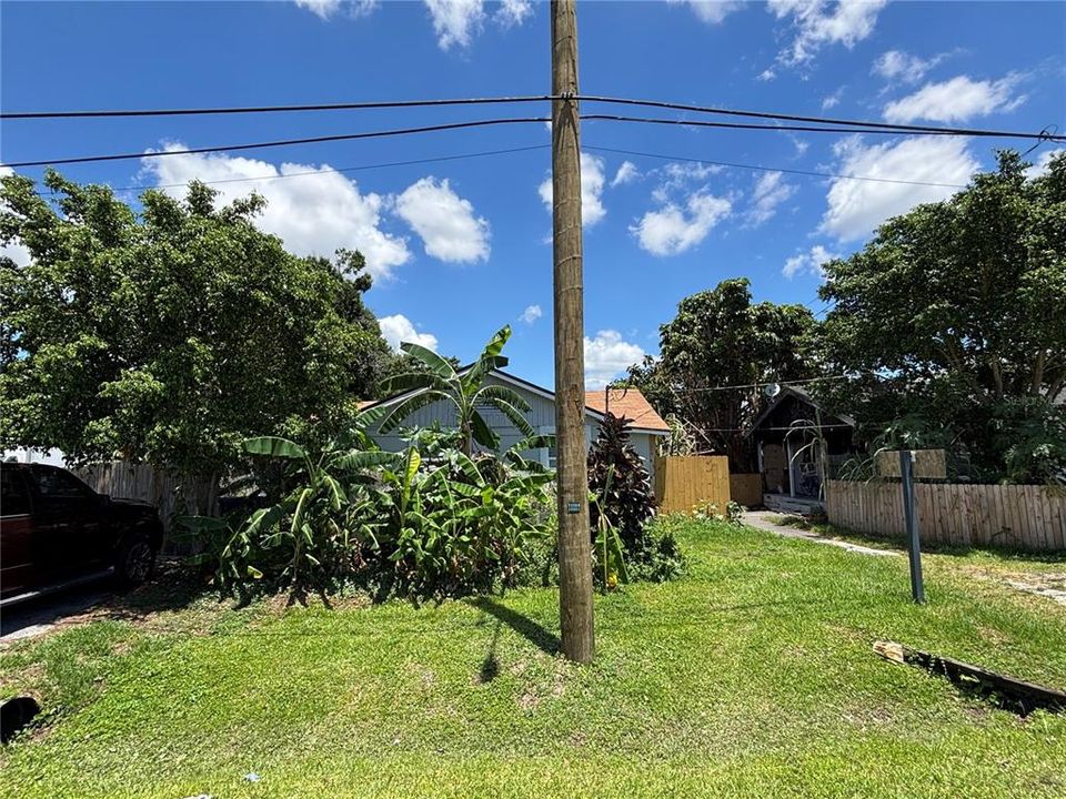 На продажу: $1,195,000 (9 спален, 0 ванн, 6450 Квадратных фут)