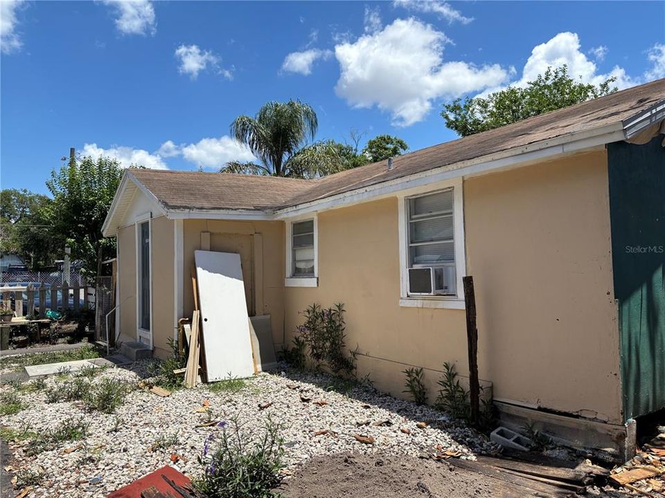 На продажу: $1,195,000 (9 спален, 0 ванн, 6450 Квадратных фут)