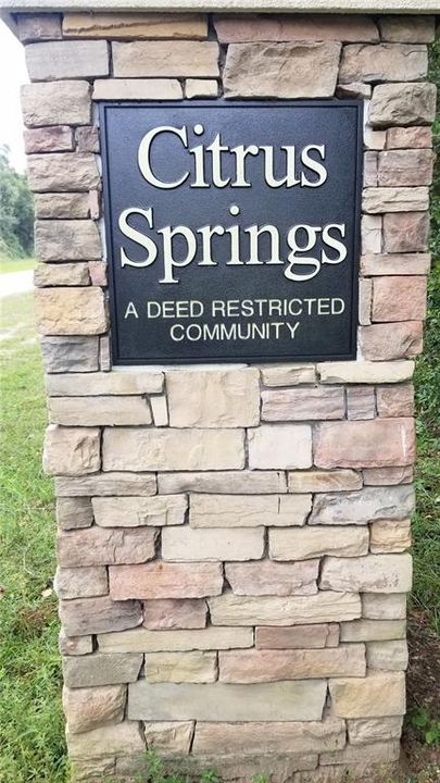 Activo con contrato: $17,999 (0.38 acres)