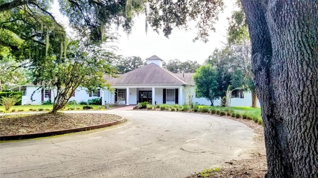 Activo con contrato: $21,299 (0.44 acres)