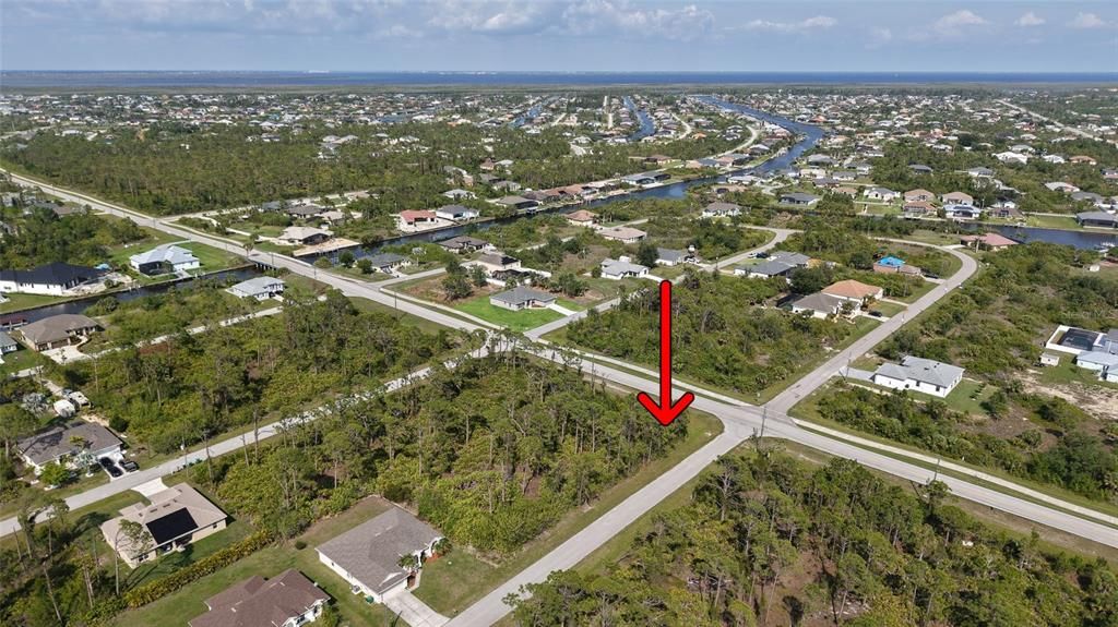 Activo con contrato: $20,999 (0.23 acres)