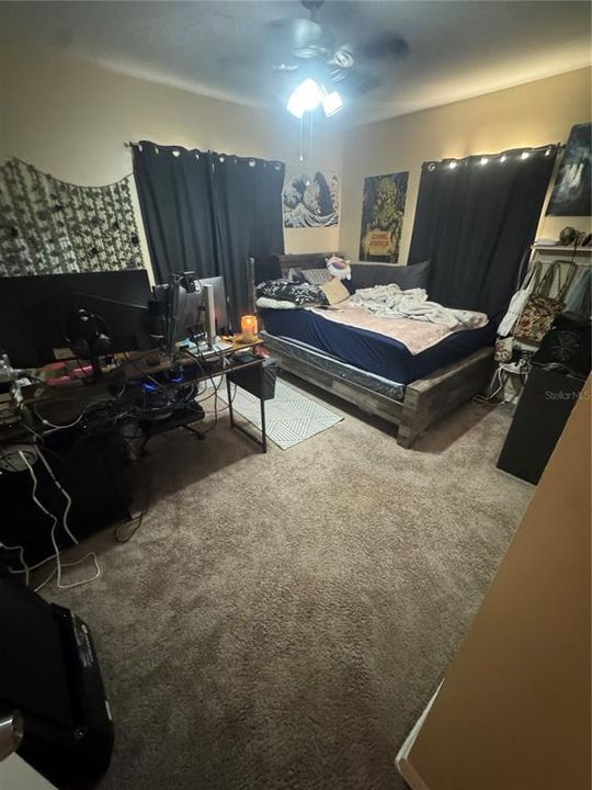 Под контрактом: $280,000 (3 спален, 2 ванн, 1318 Квадратных фут)