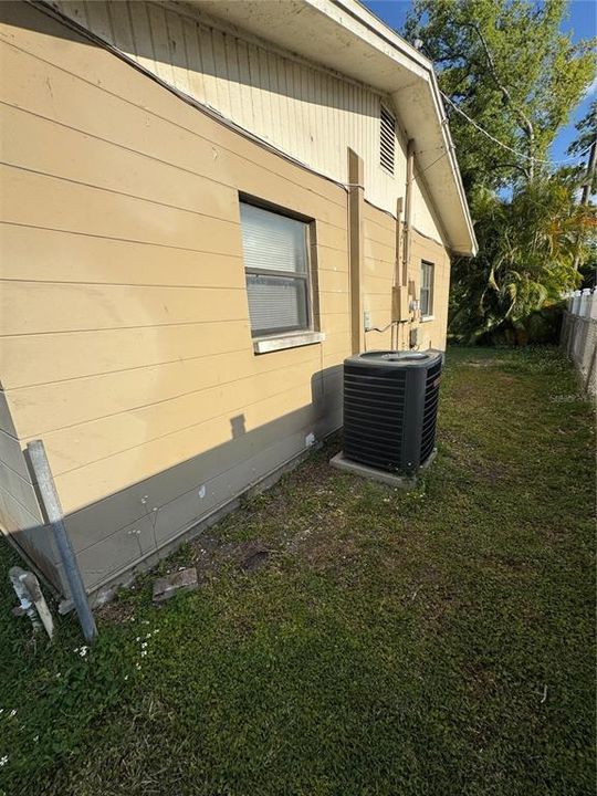 Под контрактом: $280,000 (3 спален, 2 ванн, 1318 Квадратных фут)