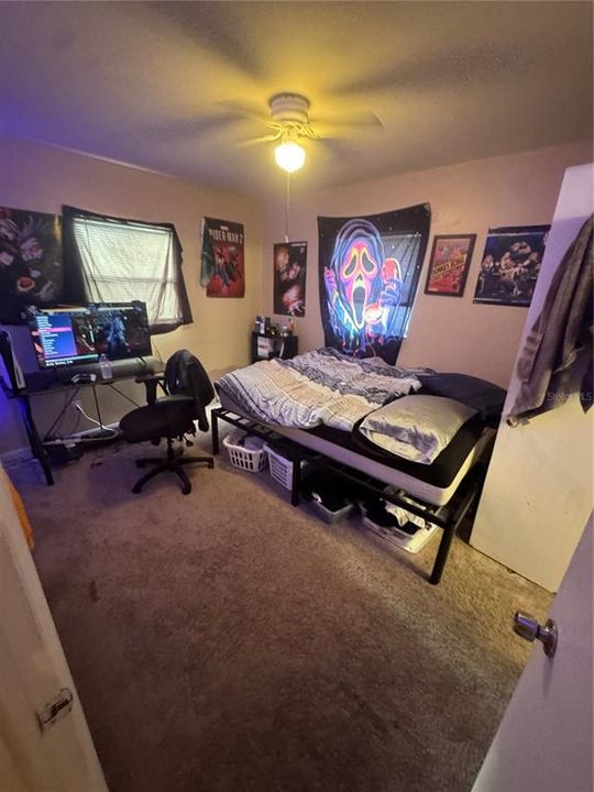 Под контрактом: $280,000 (3 спален, 2 ванн, 1318 Квадратных фут)