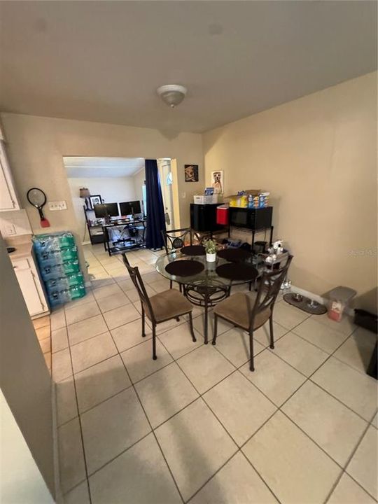 Под контрактом: $280,000 (3 спален, 2 ванн, 1318 Квадратных фут)