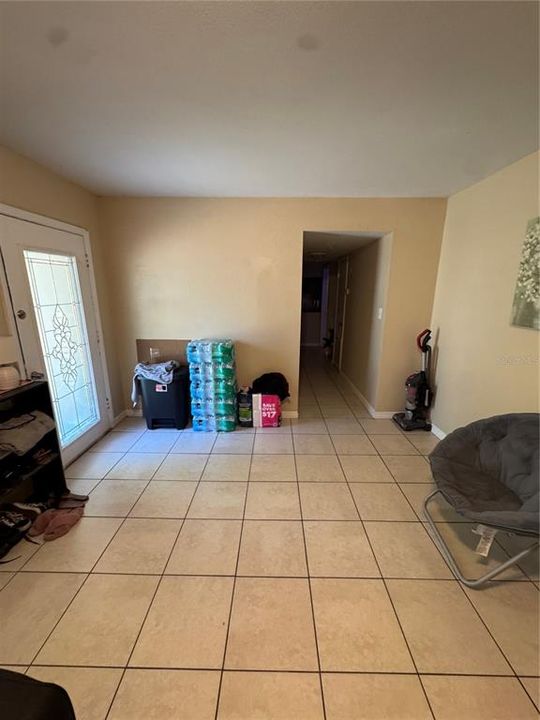 Под контрактом: $280,000 (3 спален, 2 ванн, 1318 Квадратных фут)