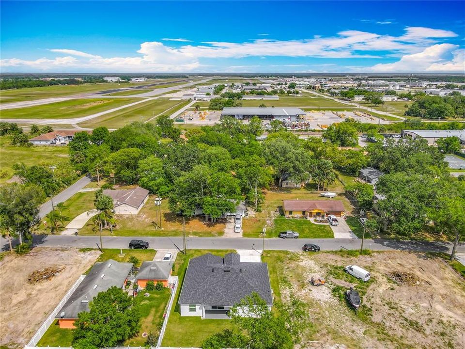 For Rent: $3,500 (4 beds, 2 baths, 2052 Square Feet)