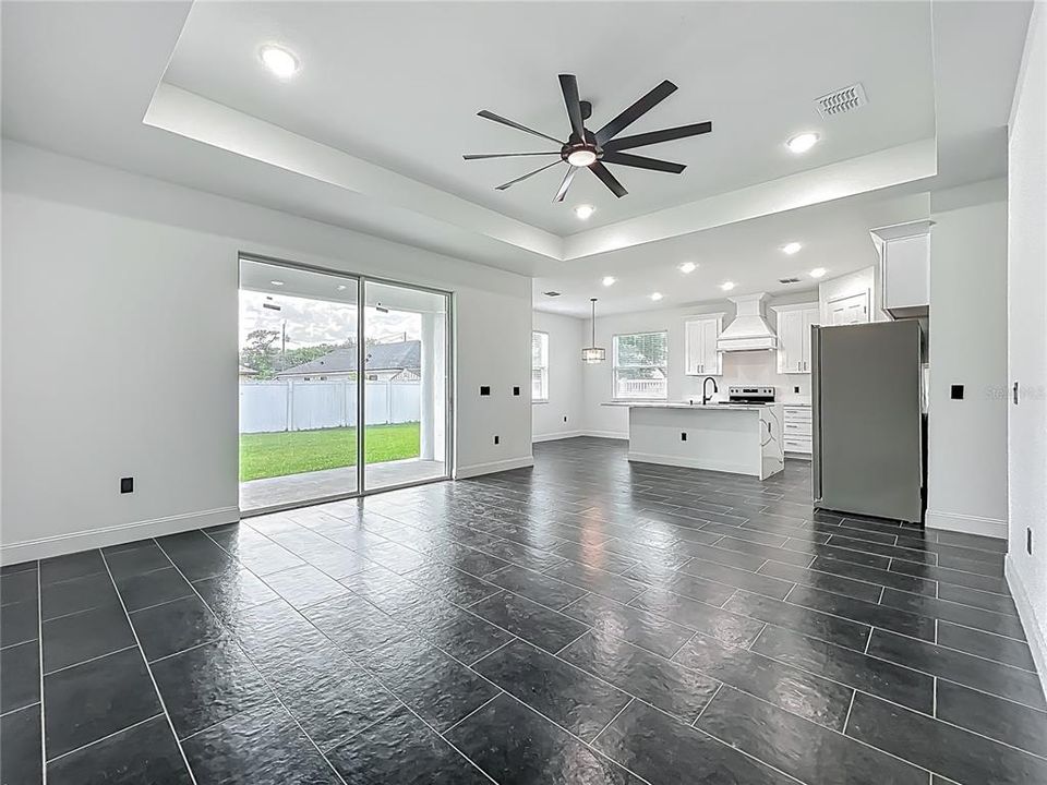 For Rent: $3,500 (4 beds, 2 baths, 2052 Square Feet)