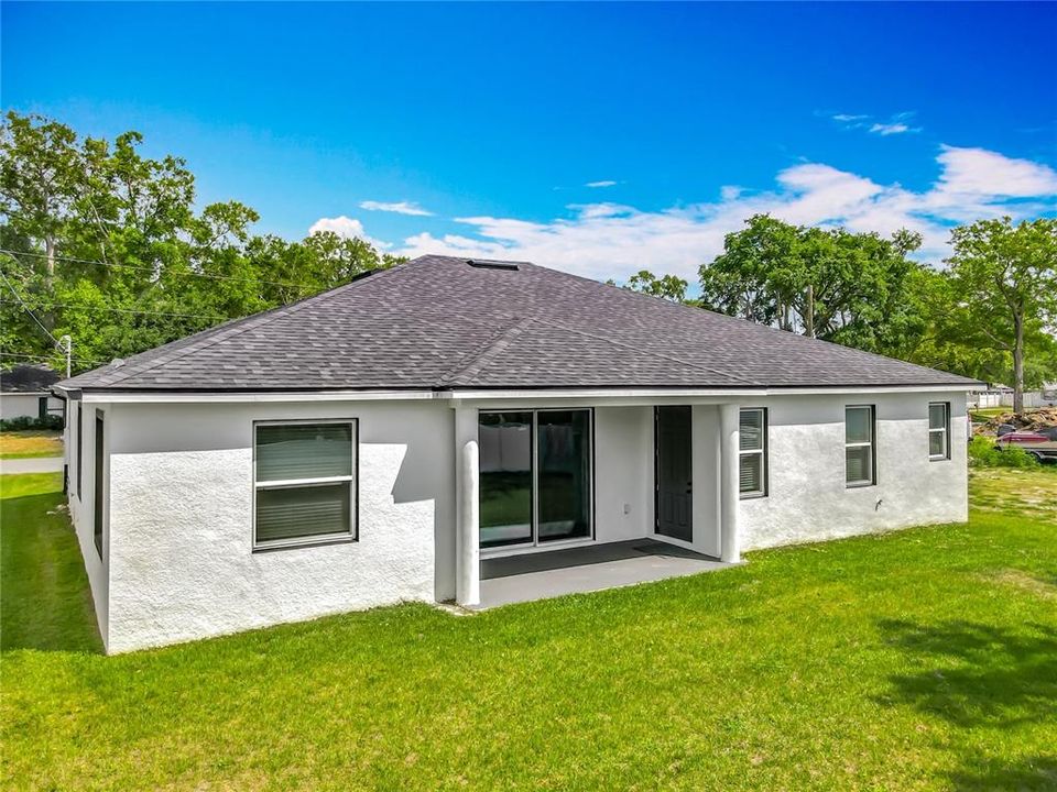 For Rent: $3,500 (4 beds, 2 baths, 2052 Square Feet)