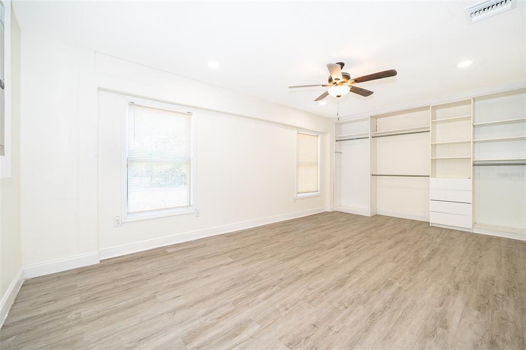 На продажу: $575,000 (4 спален, 3 ванн, 2232 Квадратных фут)