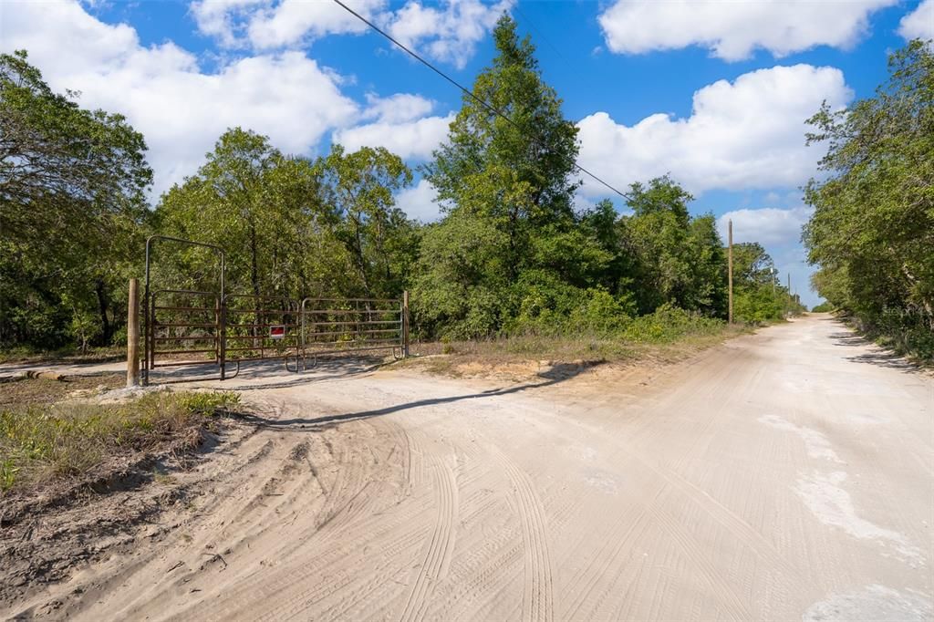 На продажу: $575,000 (4 спален, 3 ванн, 2232 Квадратных фут)