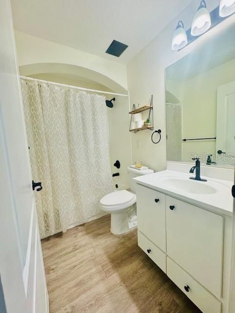 На продажу: $575,000 (4 спален, 3 ванн, 2232 Квадратных фут)