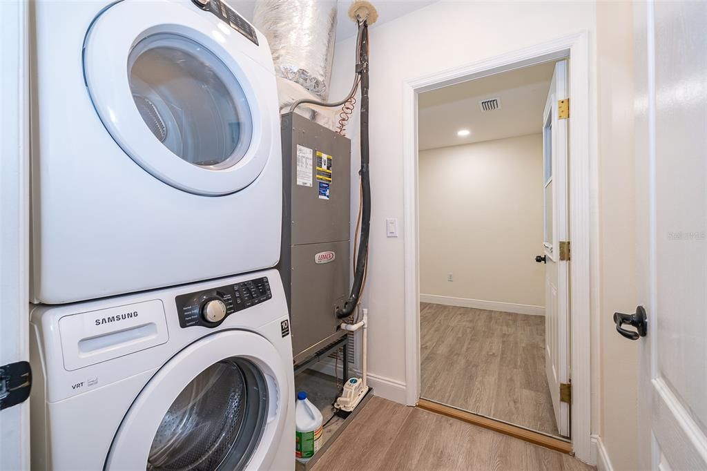 На продажу: $575,000 (4 спален, 3 ванн, 2232 Квадратных фут)