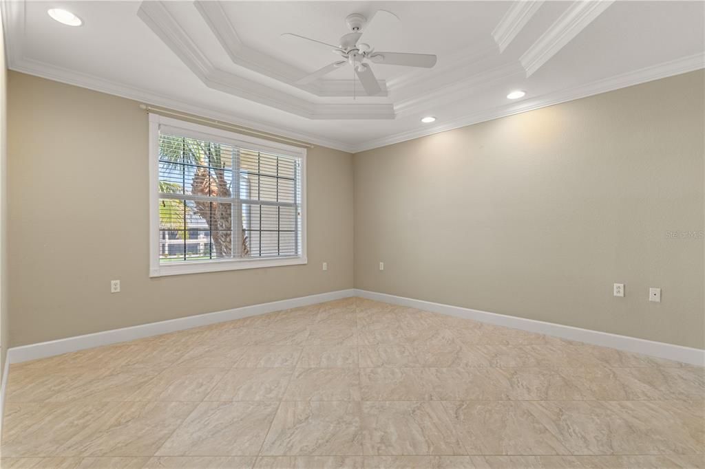 For Sale: $344,777 (2 beds, 2 baths, 1594 Square Feet)