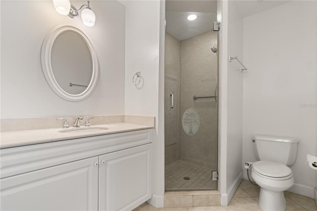 For Sale: $344,777 (2 beds, 2 baths, 1594 Square Feet)