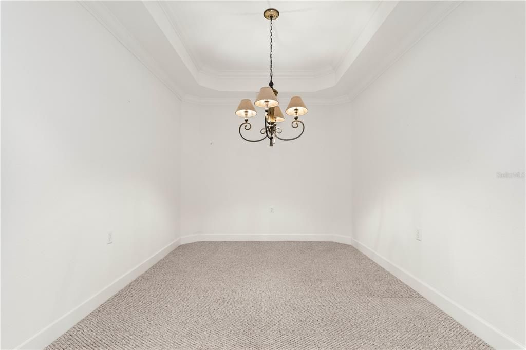 For Sale: $344,777 (2 beds, 2 baths, 1594 Square Feet)