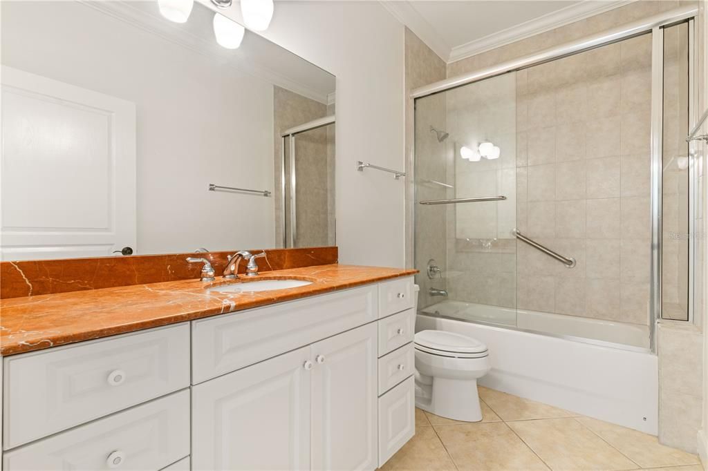 For Sale: $344,777 (2 beds, 2 baths, 1594 Square Feet)