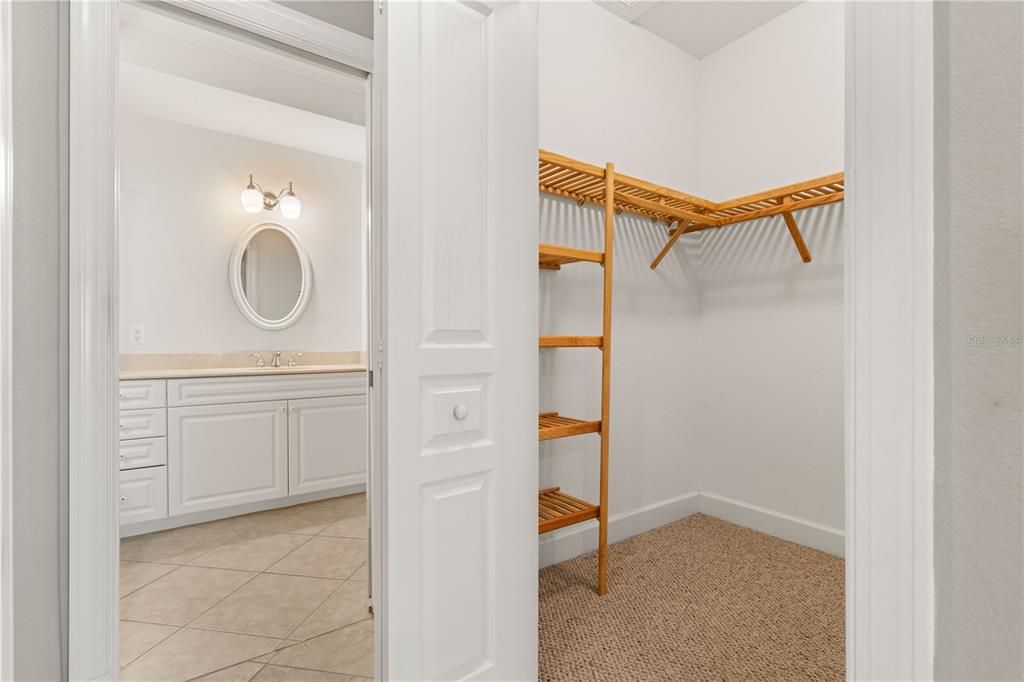 For Sale: $344,777 (2 beds, 2 baths, 1594 Square Feet)