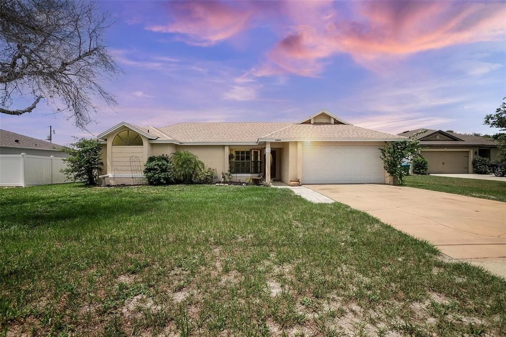 Recently Sold: $299,900 (3 beds, 2 baths, 1591 Square Feet)