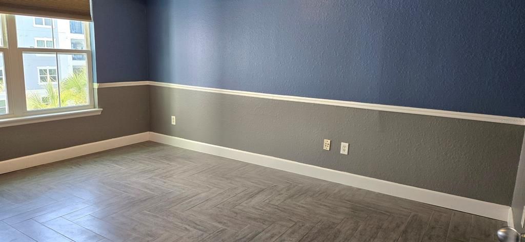 For Sale: $229,900 (2 beds, 2 baths, 1215 Square Feet)